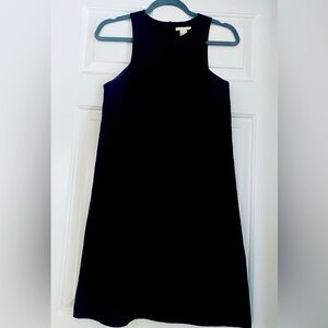 Sleeveless Black Dress